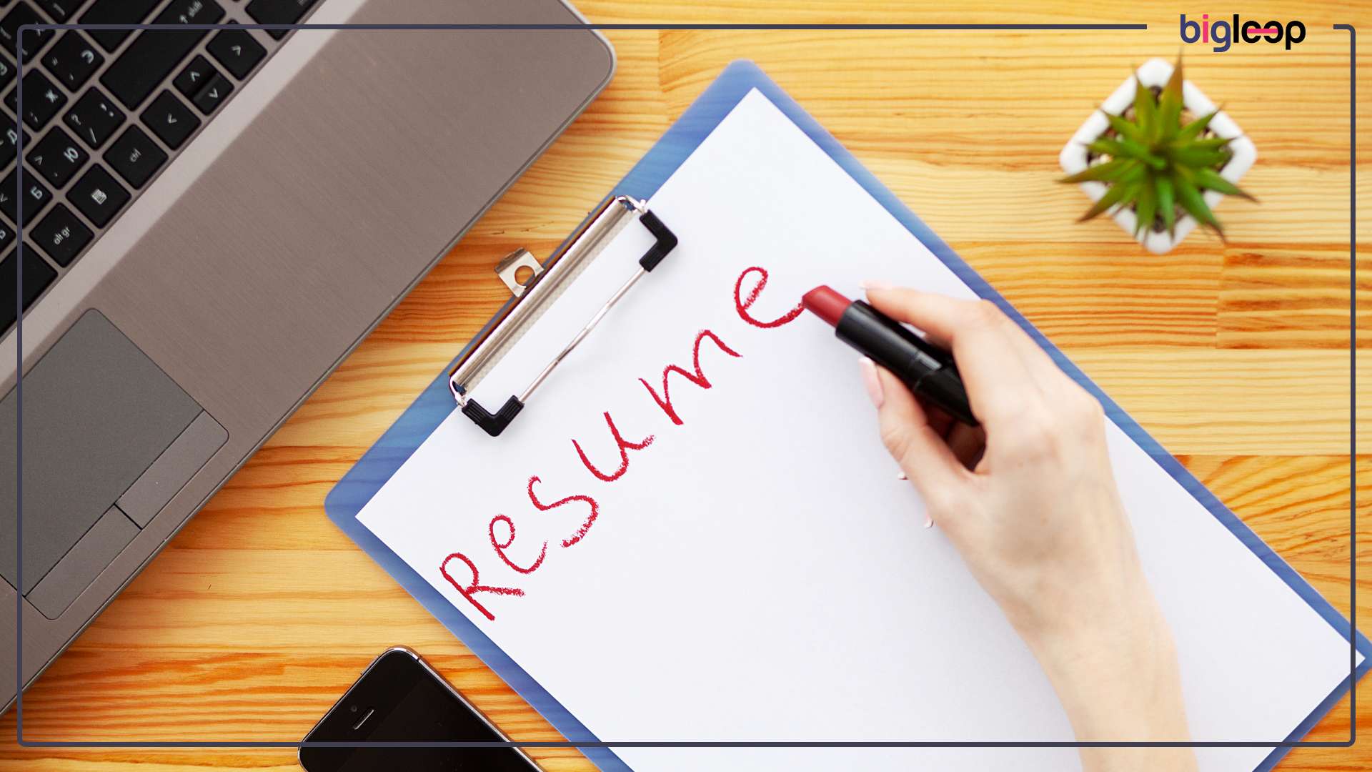 How to Highlight Customer Service Skills on a Resume